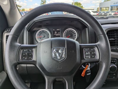 2022 RAM 1500 Classic Tradesman Crew Cab 4x4 5'7" Box