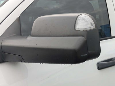2022 RAM 1500 Classic Tradesman Crew Cab 4x4 5'7" Box