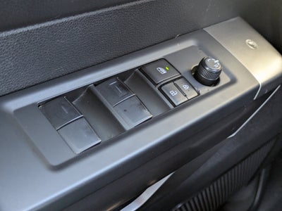 2022 Toyota Tundra 2WD SR5