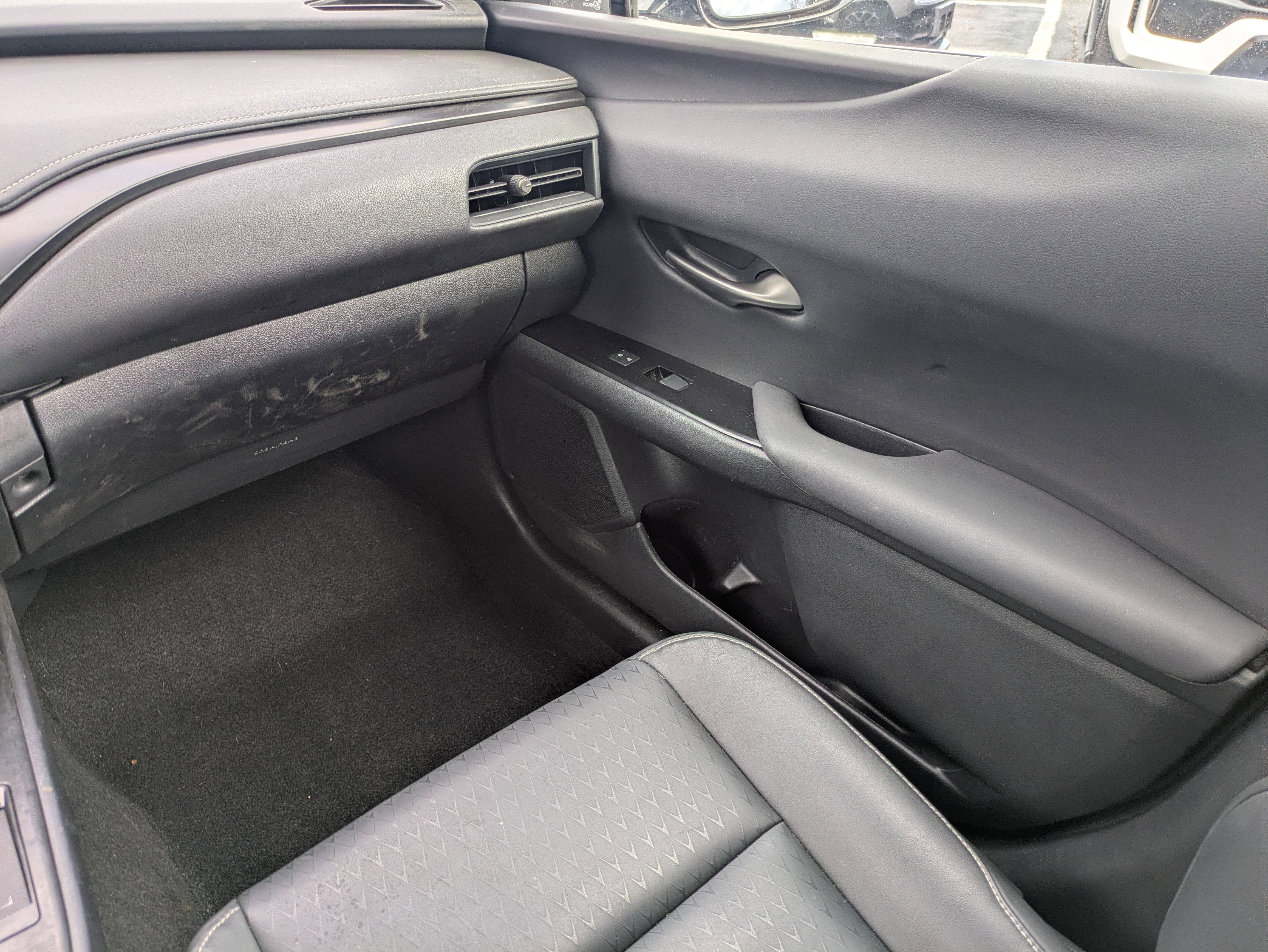 2021 Lexus UX UX 200