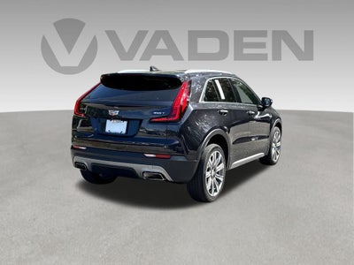 2023 Cadillac XT4 Premium Luxury