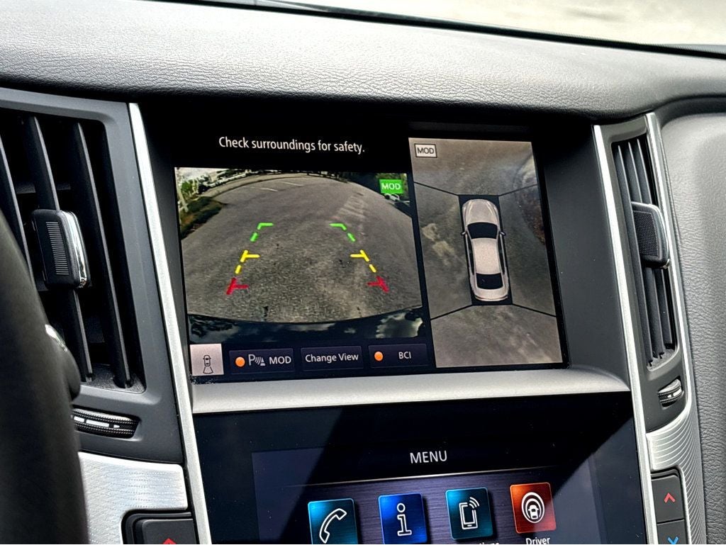 2023 INFINITI Q50 LUXE