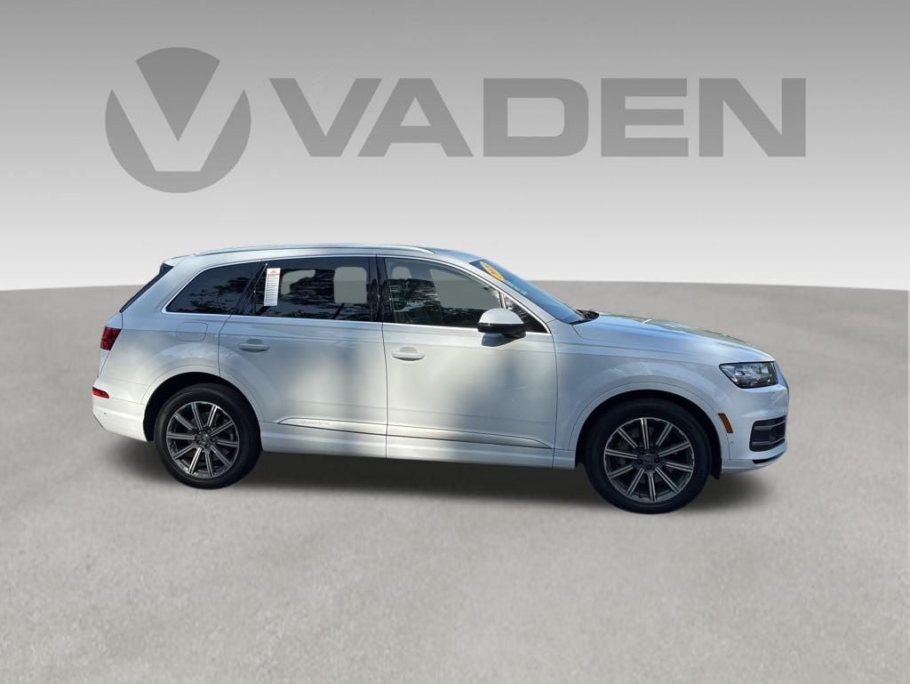 2019 Audi Q7 55 Premium Plus quattro