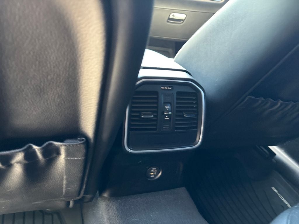2018 Porsche Macan Base