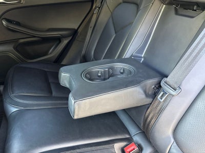 2018 Porsche Macan Base