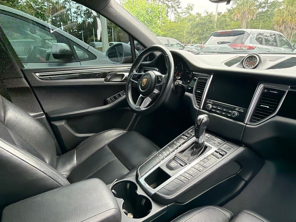 2018 Porsche Macan Base