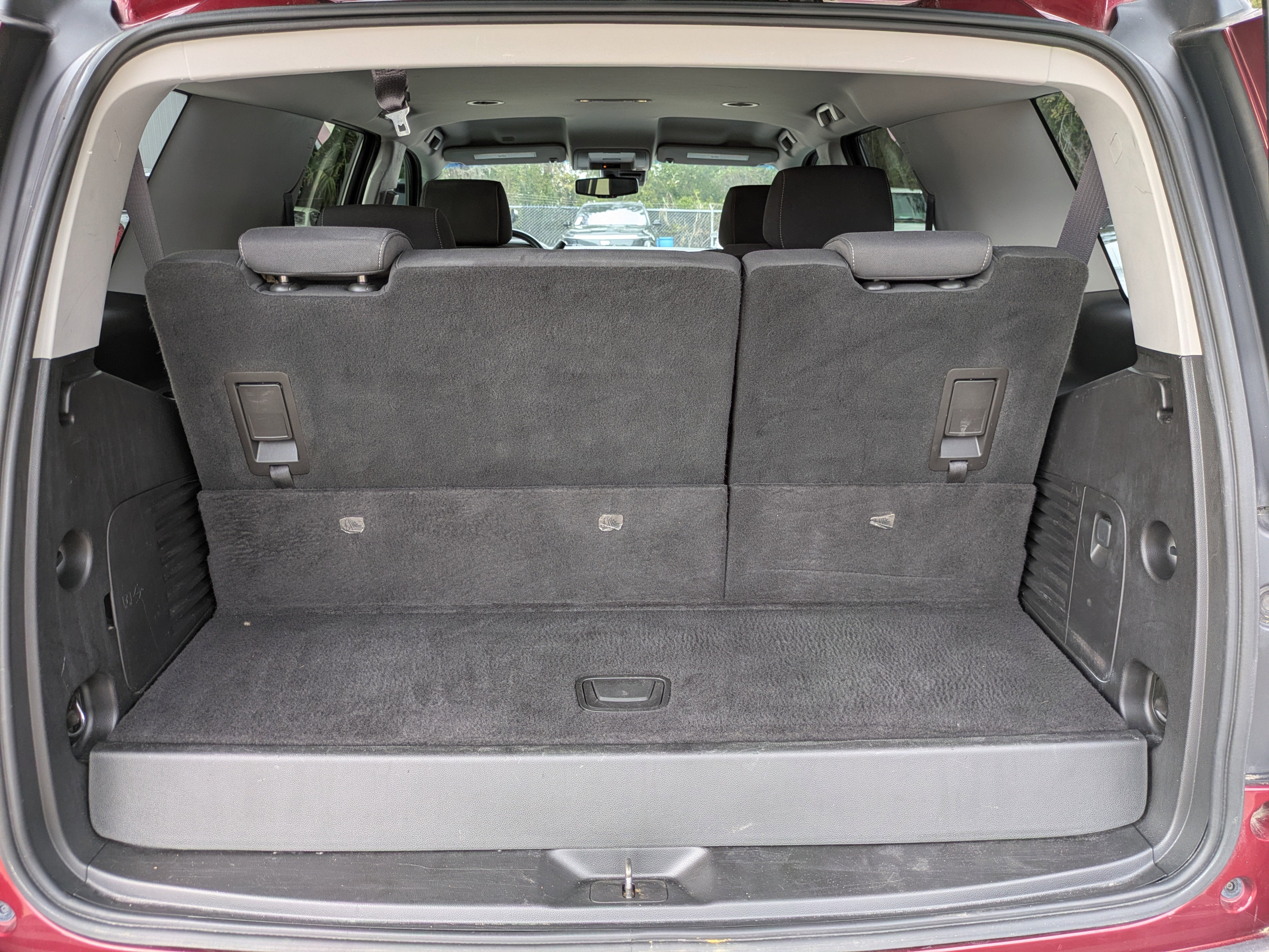 2017 Chevrolet Tahoe LS