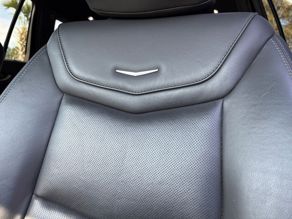 2022 Cadillac XT6 Premium Luxury