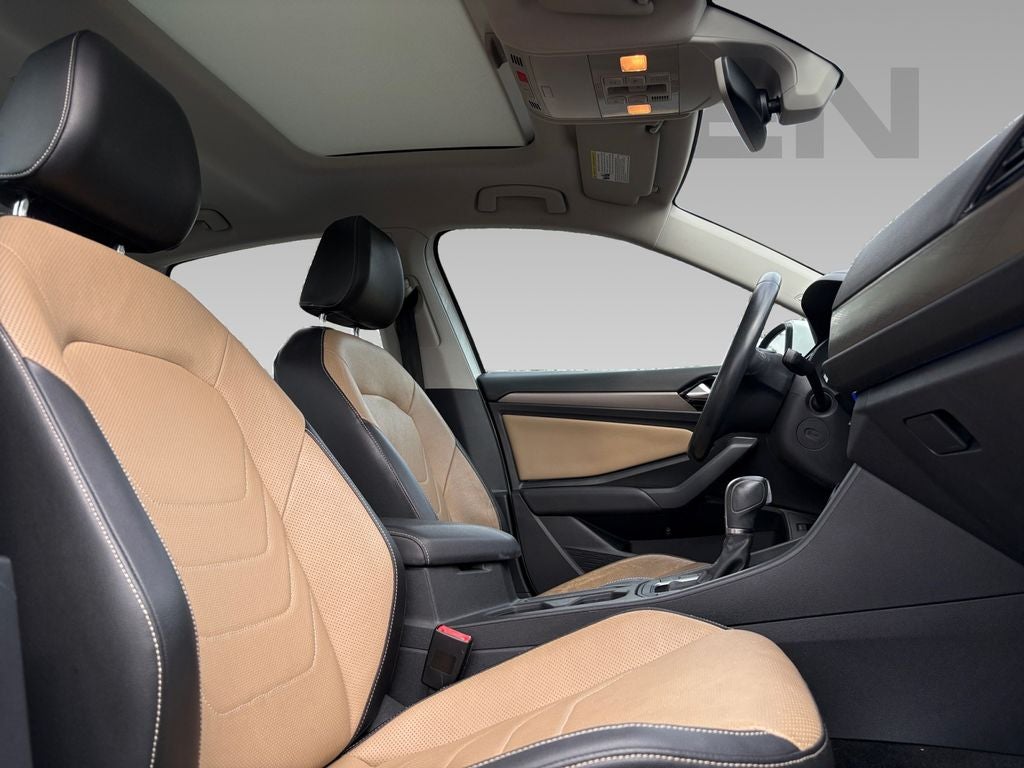 2019 Volkswagen Jetta SEL Premium